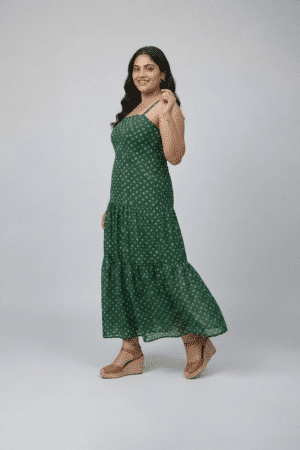 Green bandhani printed sleeveless tiered dress