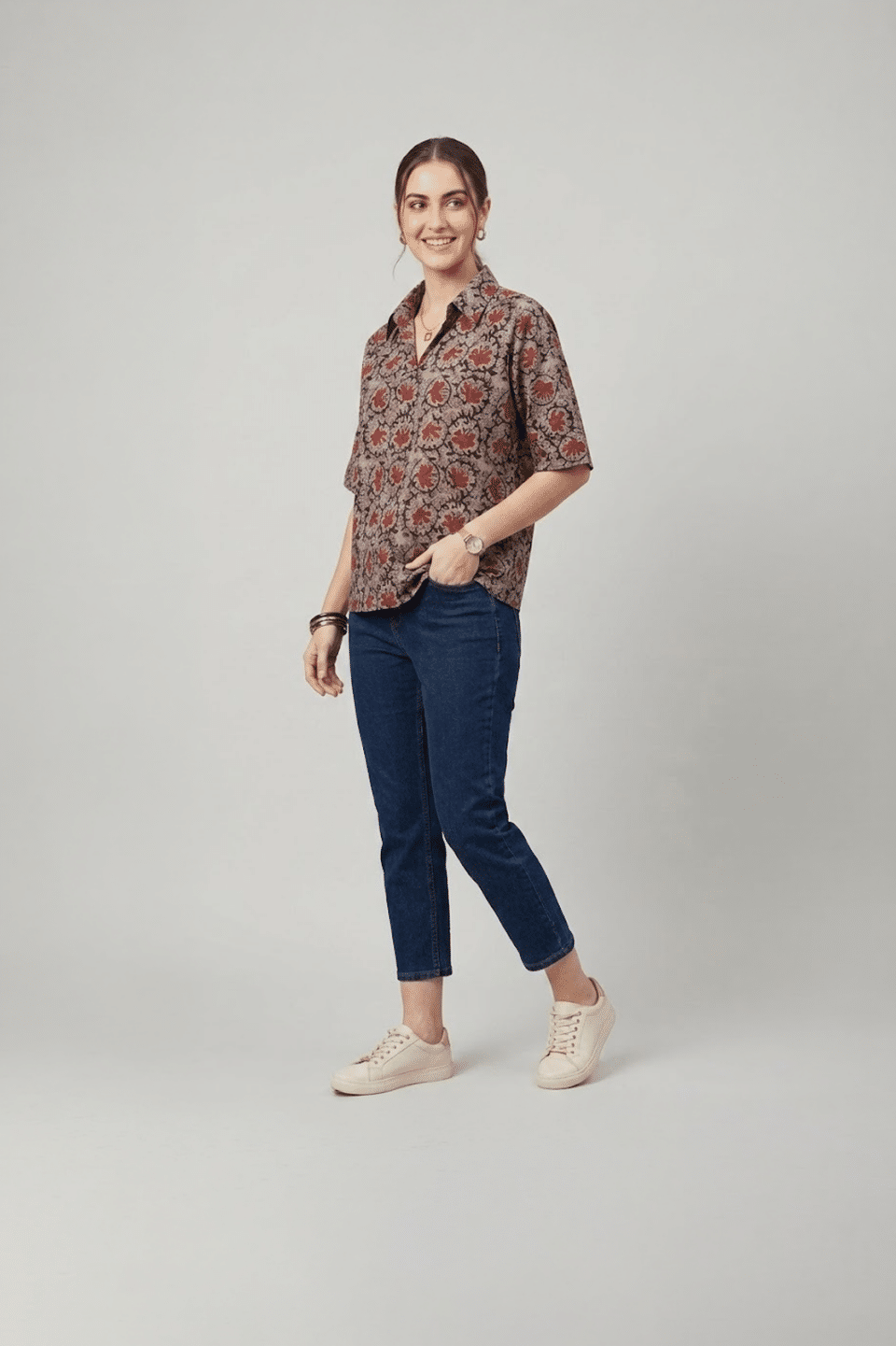printed cotton shirt for women with floral pattern and relaxed fit