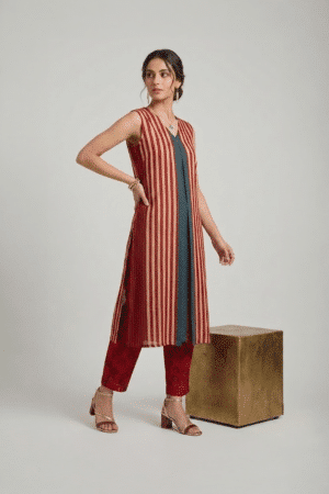 Striped kurti set for women with sleeveless kurta and straight pants