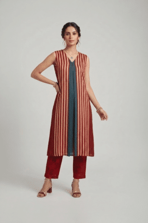 Striped kurti set for women with sleeveless kurta and straight pants
