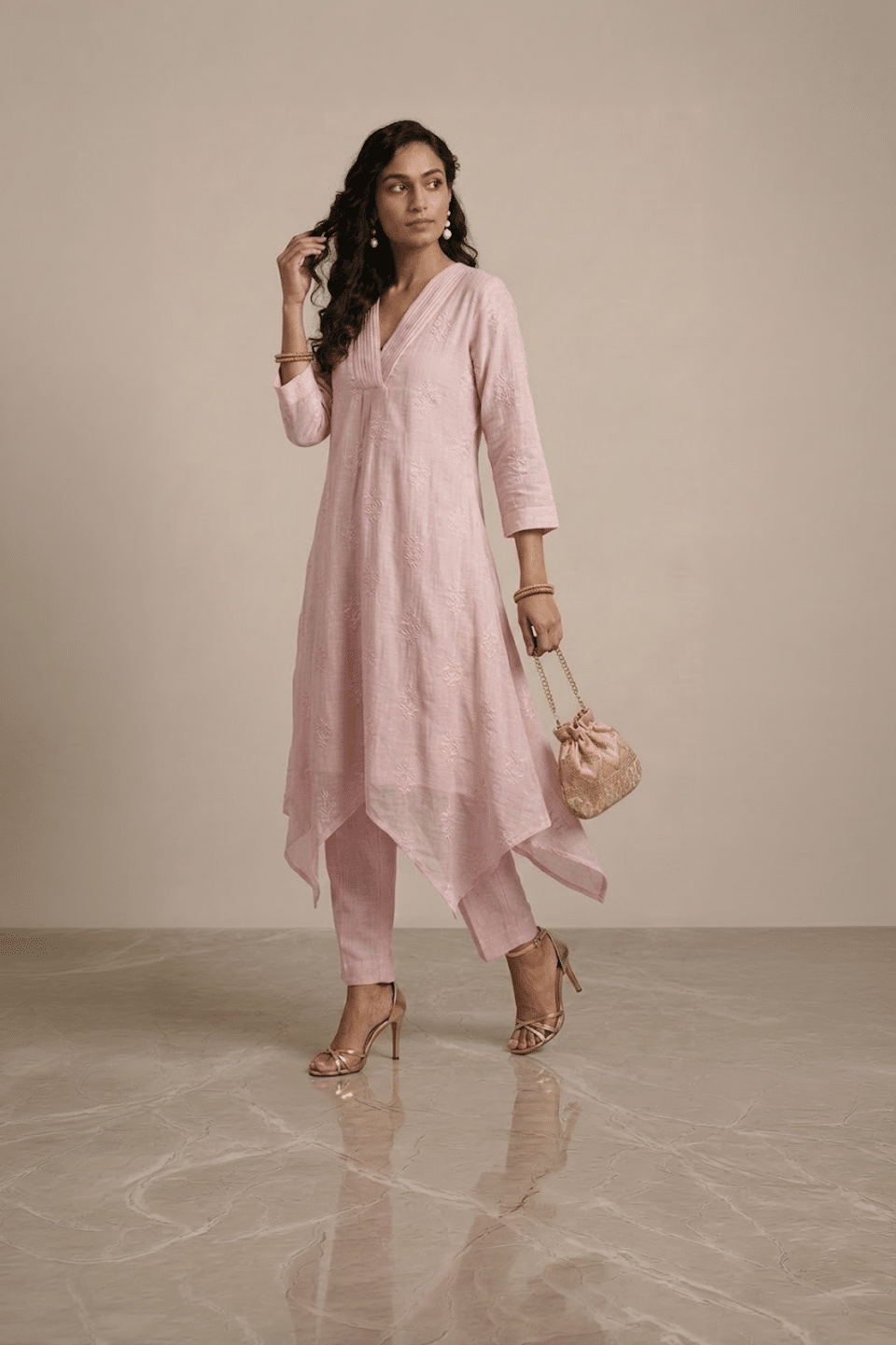 Elegant Pink Kurta Set with Asymmetrical Hem